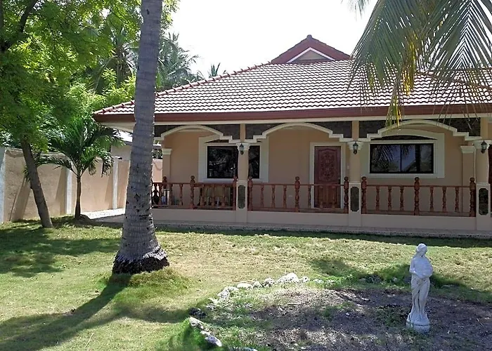 Luzmin Bh - And Hotel Oslob